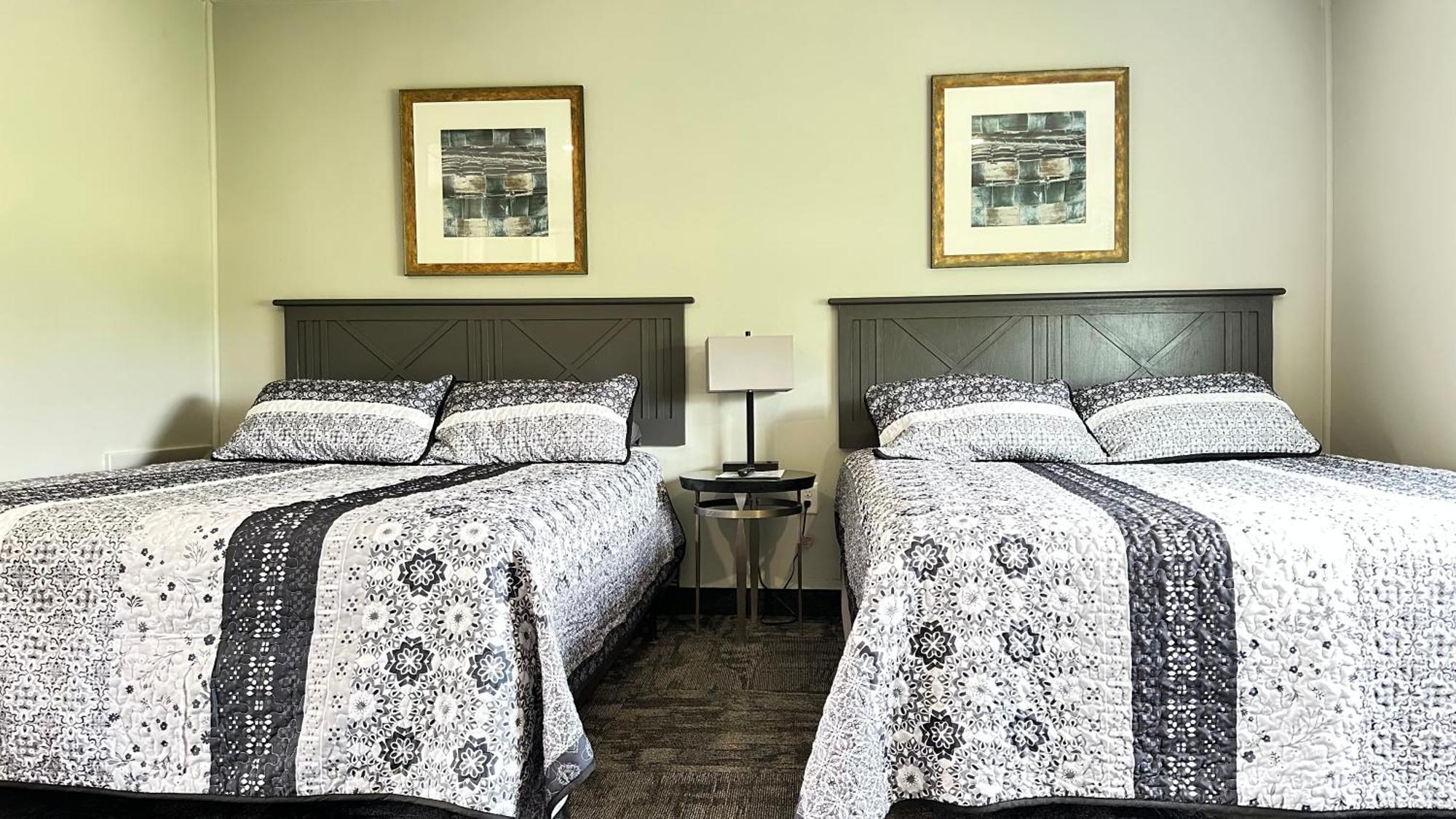 Colonial Valley Motel Farmington Екстериор снимка