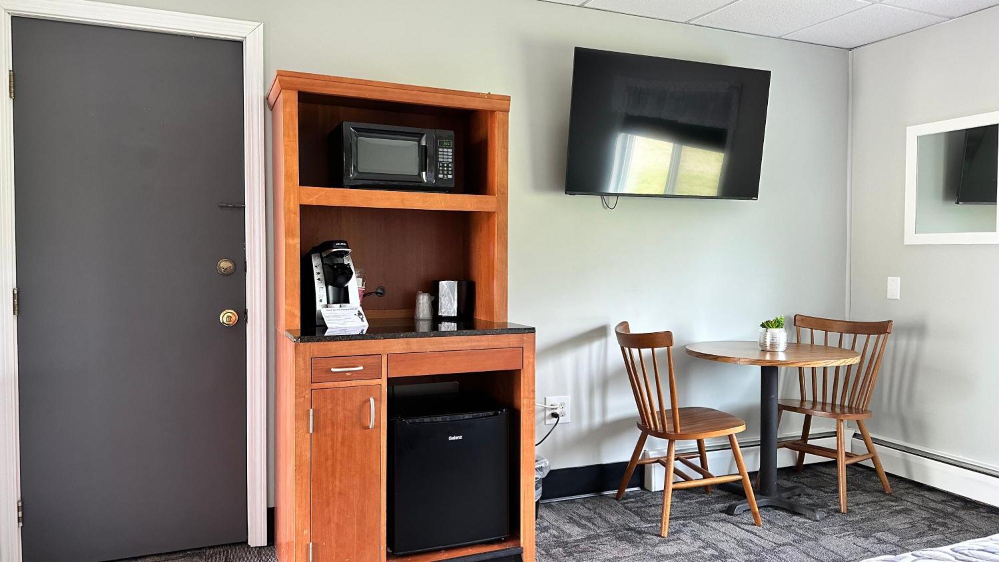 Colonial Valley Motel Farmington Екстериор снимка
