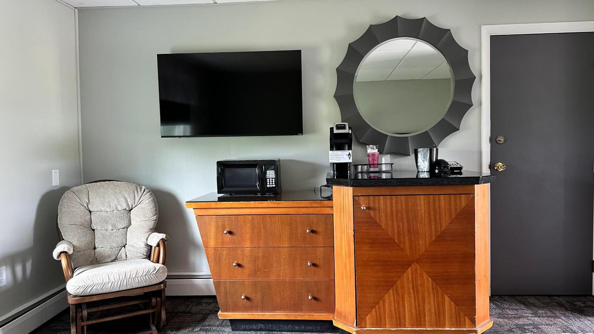 Colonial Valley Motel Farmington Екстериор снимка