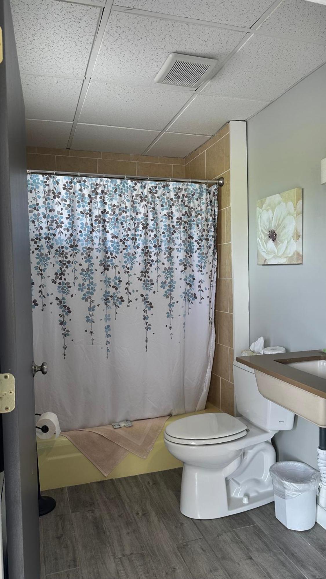 Colonial Valley Motel Farmington Екстериор снимка