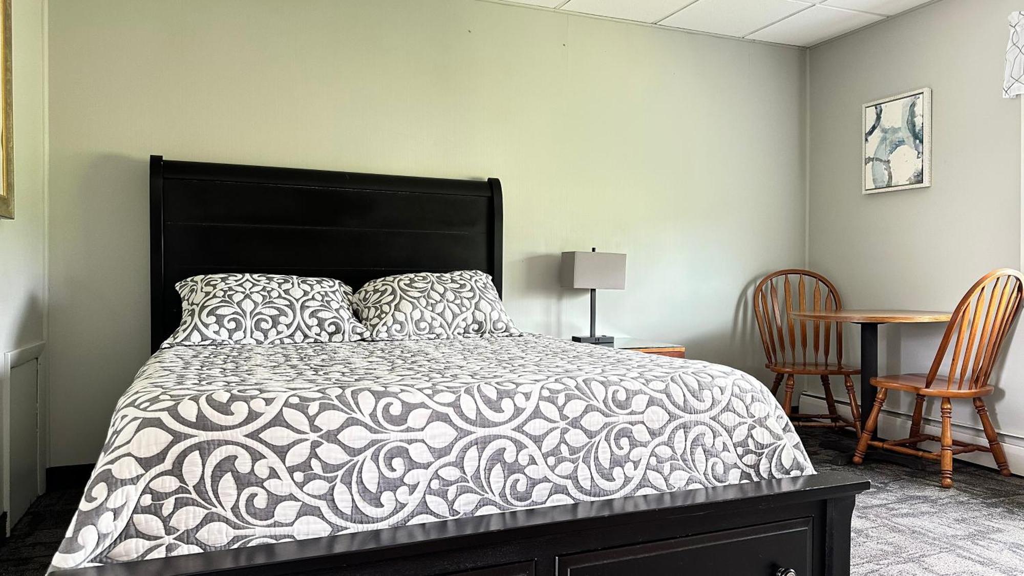 Colonial Valley Motel Farmington Екстериор снимка